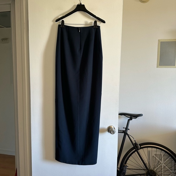 Elizabeth and James Navy Blue Avita High Waisted Skirt with Slit size 2 EUC - Picture 6 of 10